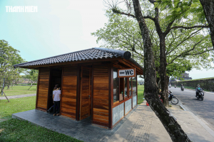 Huế 'kích hoạt' hơn trăm nhà vệ sinh công cộng miễn phí